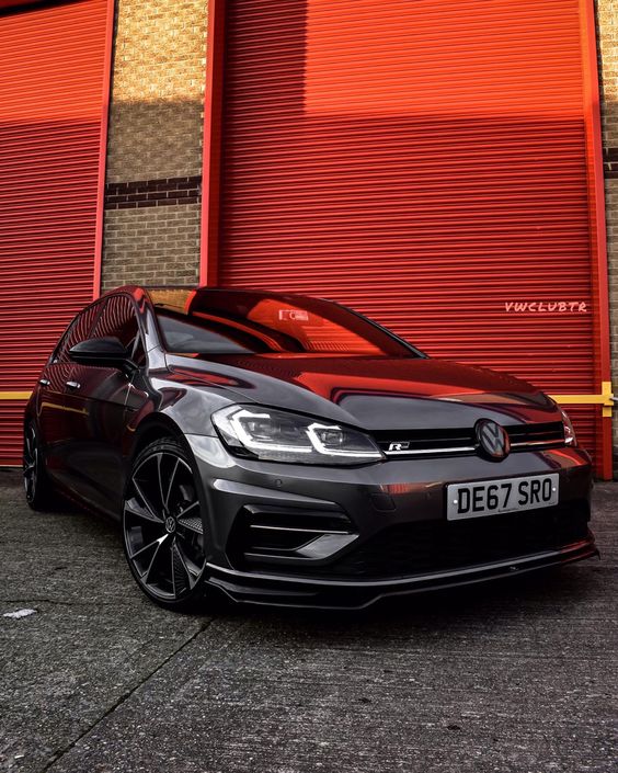 Volkswagen MK7 R-Line Front Grill
